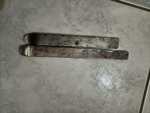 Vecchi pezzi smontagomme - vecchi,